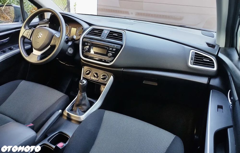 Suzuki SX4 S-Cross 1.6 Premium Plus - 6
