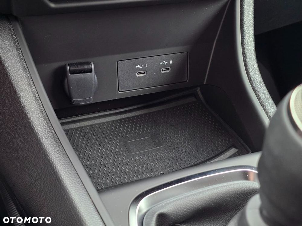 Renault Captur - 19