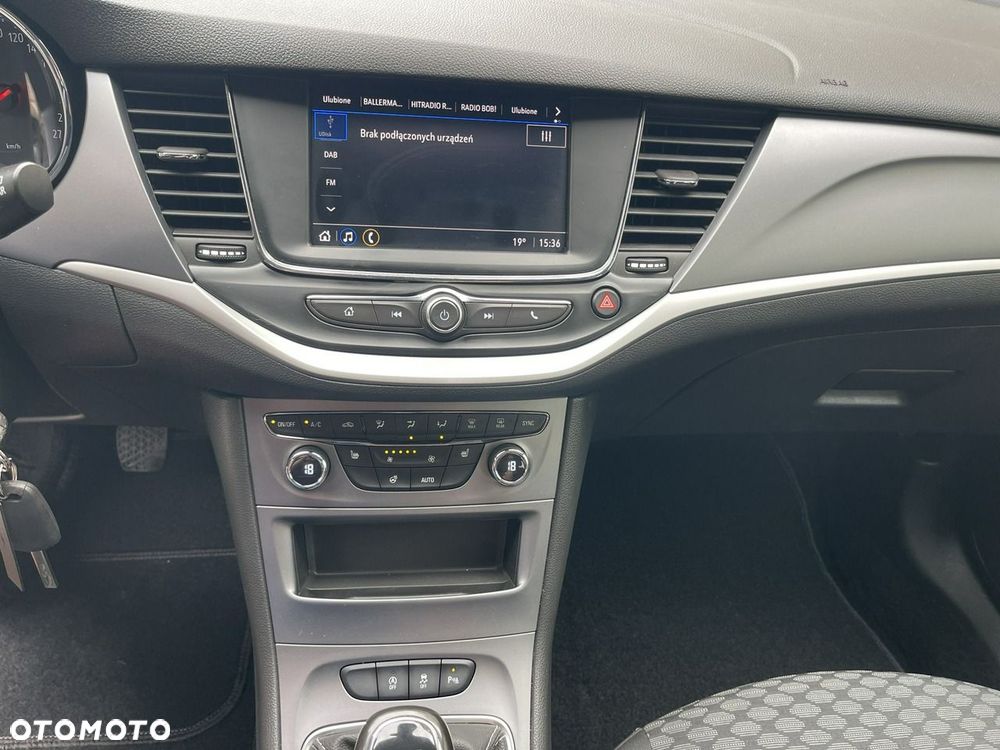 Opel Astra - 34