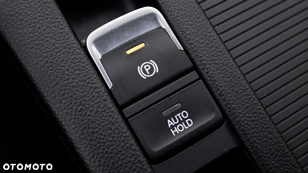 Volkswagen Passat 1.5 TSI EVO Essence - 18