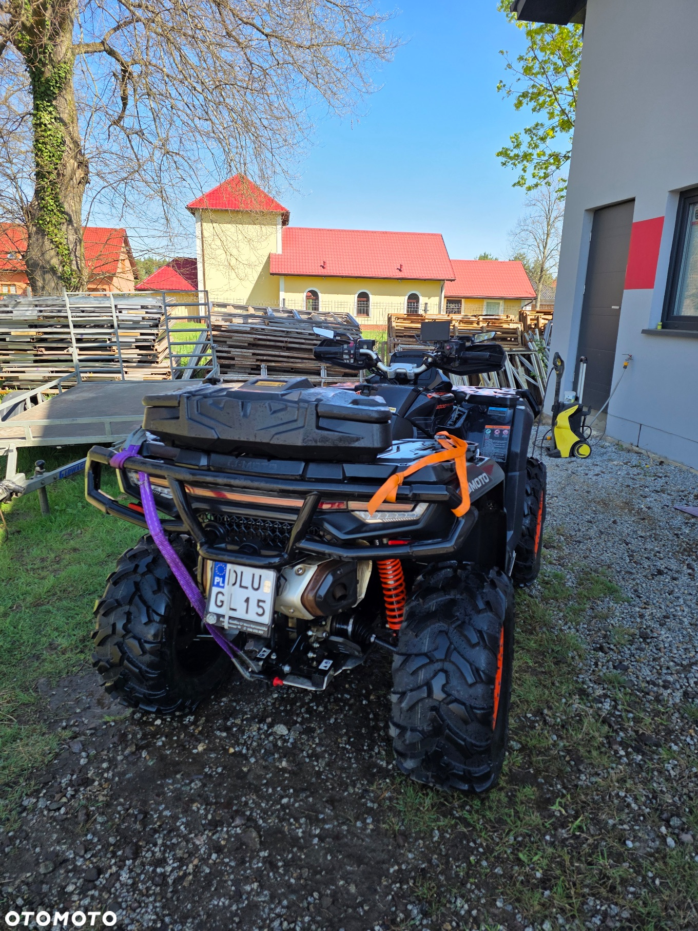 CFMoto CForce - 10