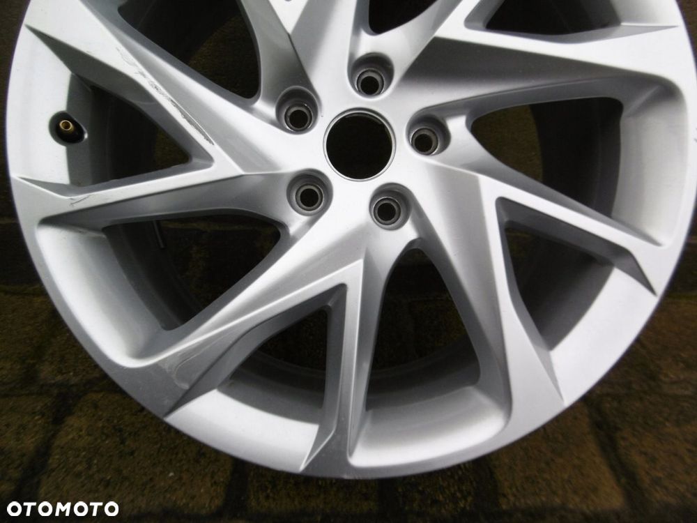 SEAT CUPRA FORMENTOR 8Jx18 ET40 5x112 - felga - 3