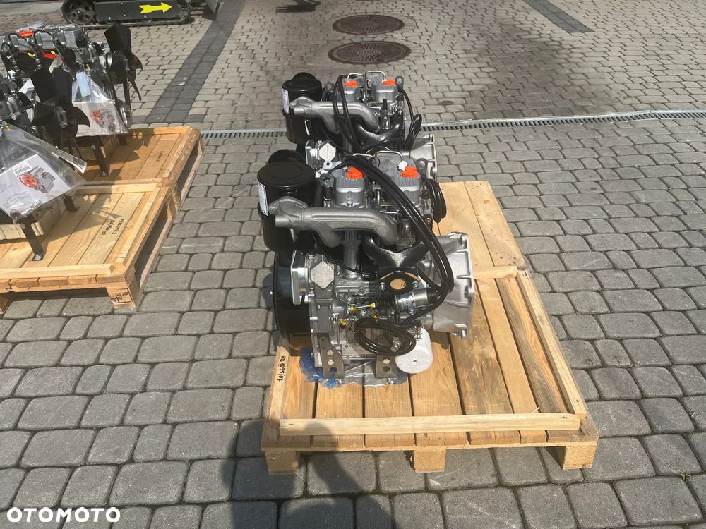 SILNIK Lombardini 12LD477/2B1 12LD477-2 12 LD 477 7722netto - 9