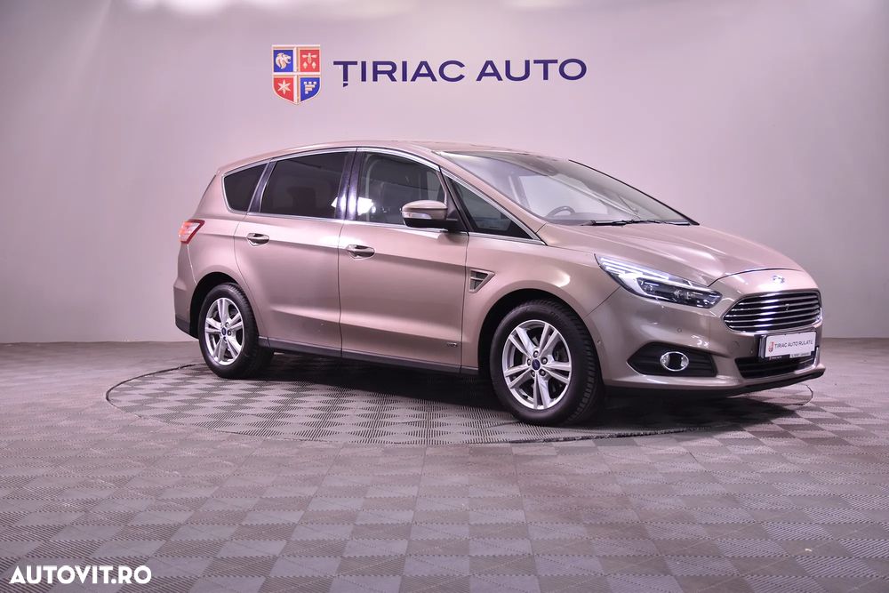 Ford S-Max - 7