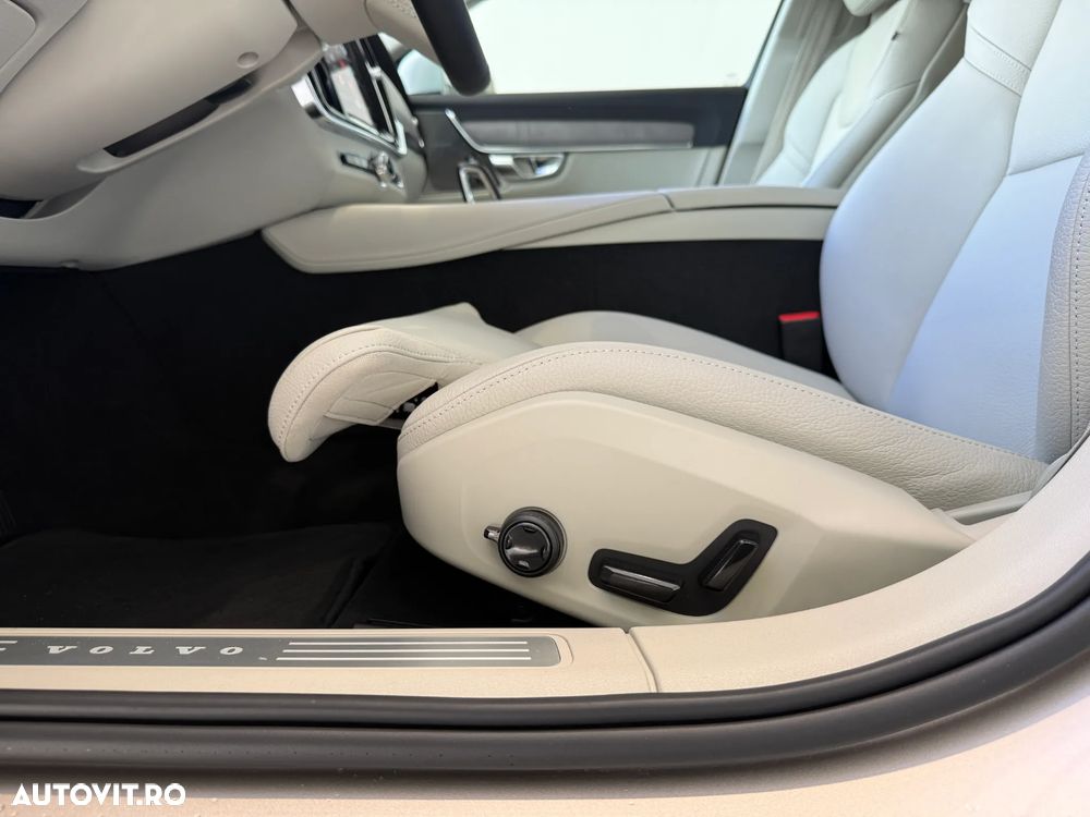 Volvo S90 B5 MHEV AT AWD Core - 21