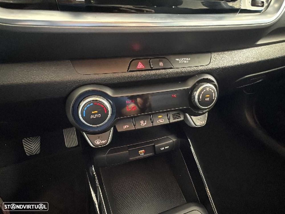 Kia Stonic 1.2 Dynamic - 14