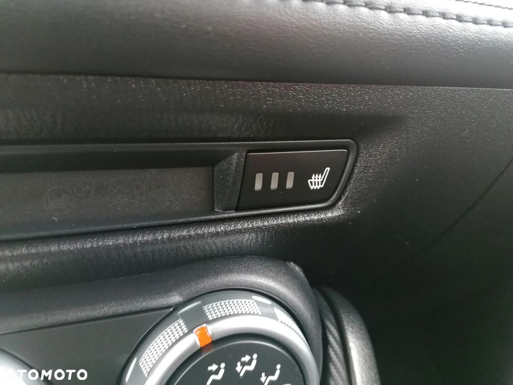 Mazda CX-3 SKYACTIV-G 120 FWD Center-Line - 22