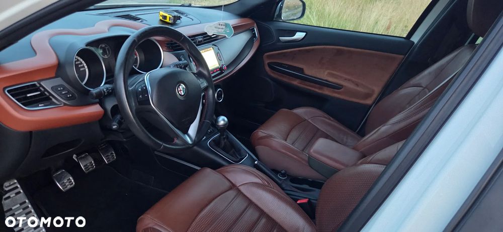 Alfa Romeo Giulietta - 6