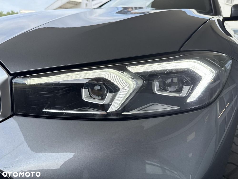 BMW Seria 3 - 23