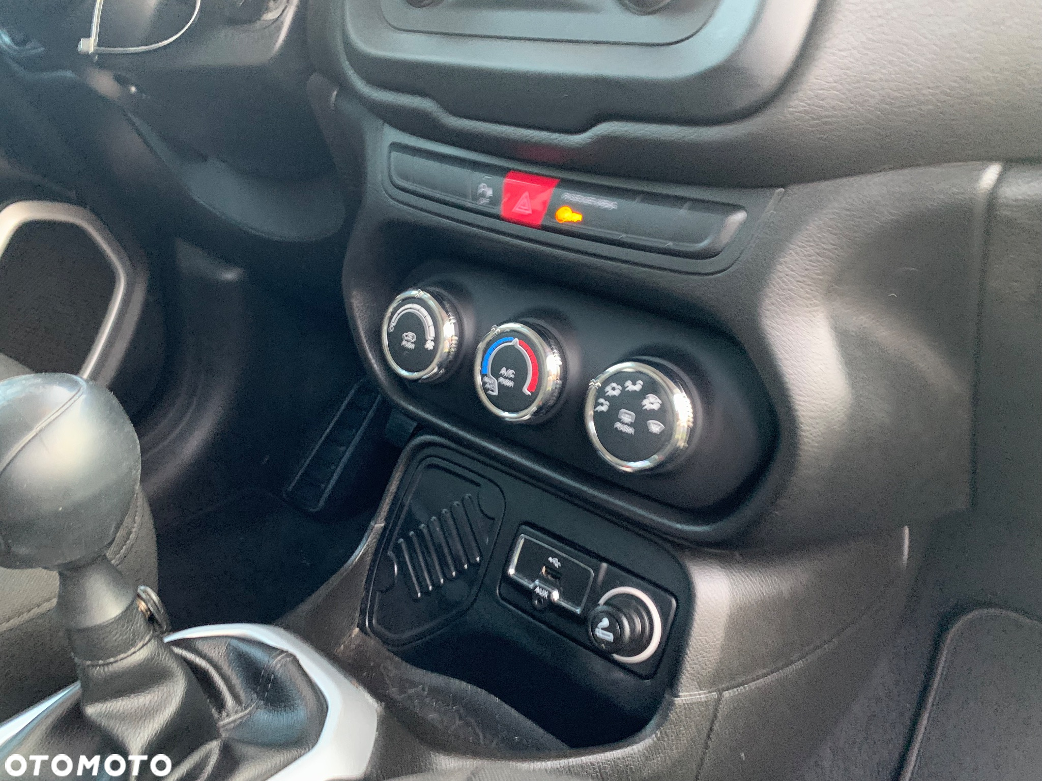 Jeep Renegade 1.6 E-torQ Longitude - 15