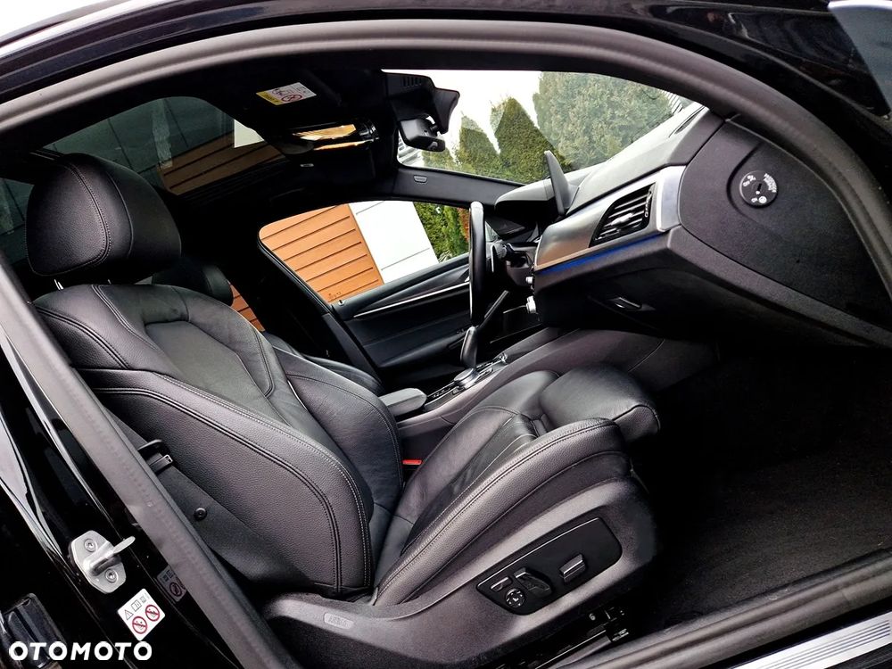 BMW Seria 5 530e M Sport sport - 10