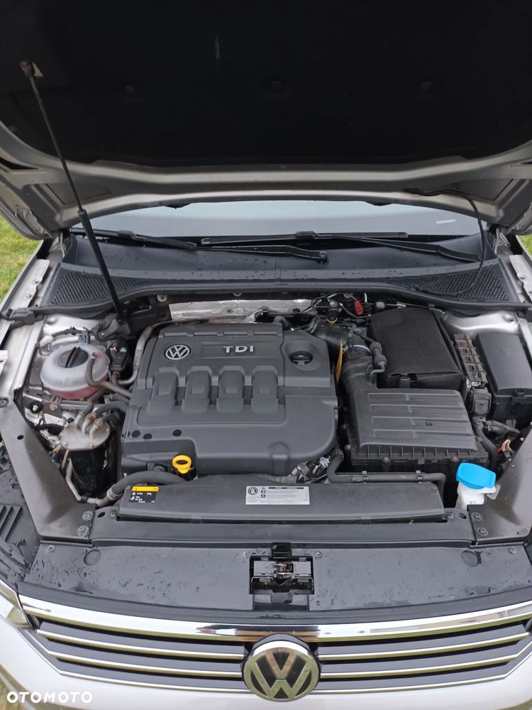 Volkswagen Passat 2.0 TDI BMT Comfortline DSG - 19