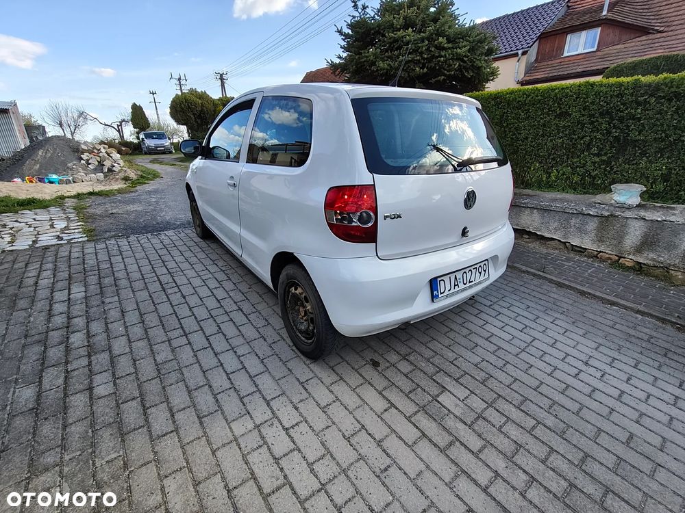 Volkswagen Fox - 10
