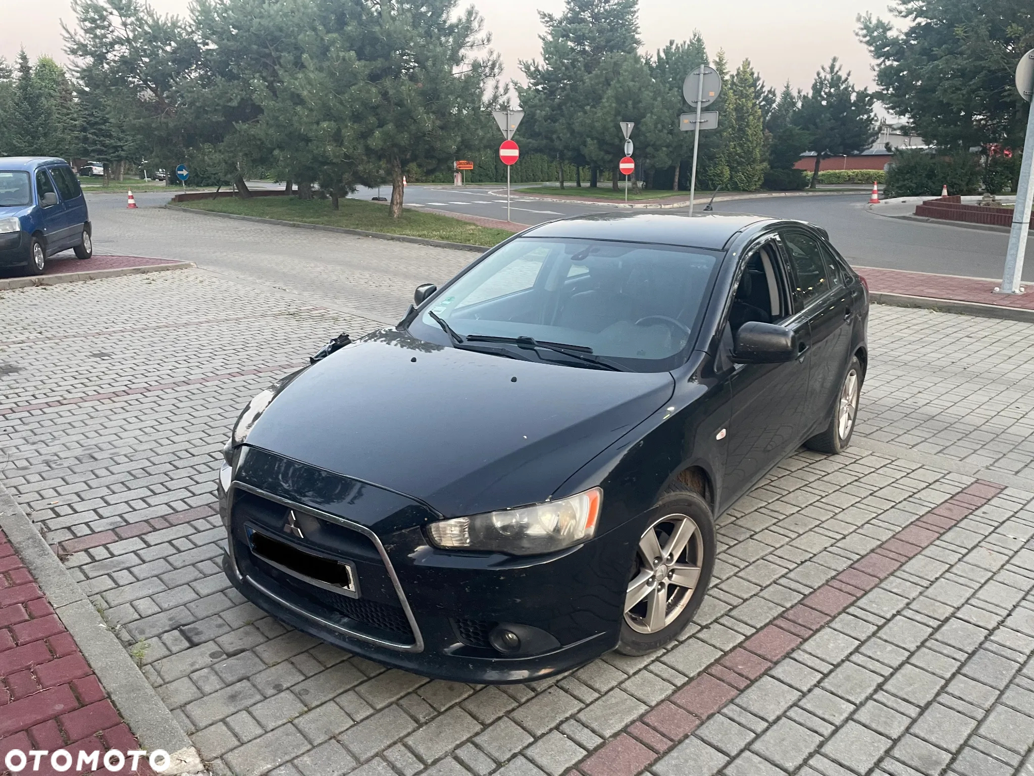 Mitsubishi Lancer - 3