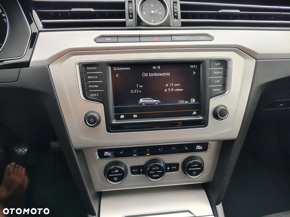 Volkswagen Passat 2.0 TDI BMT Highline - 31