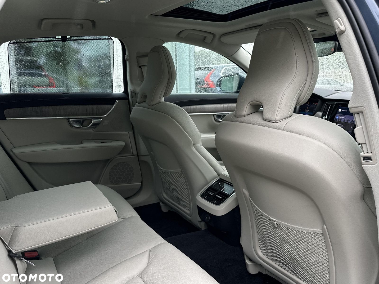 Volvo S90 - 17