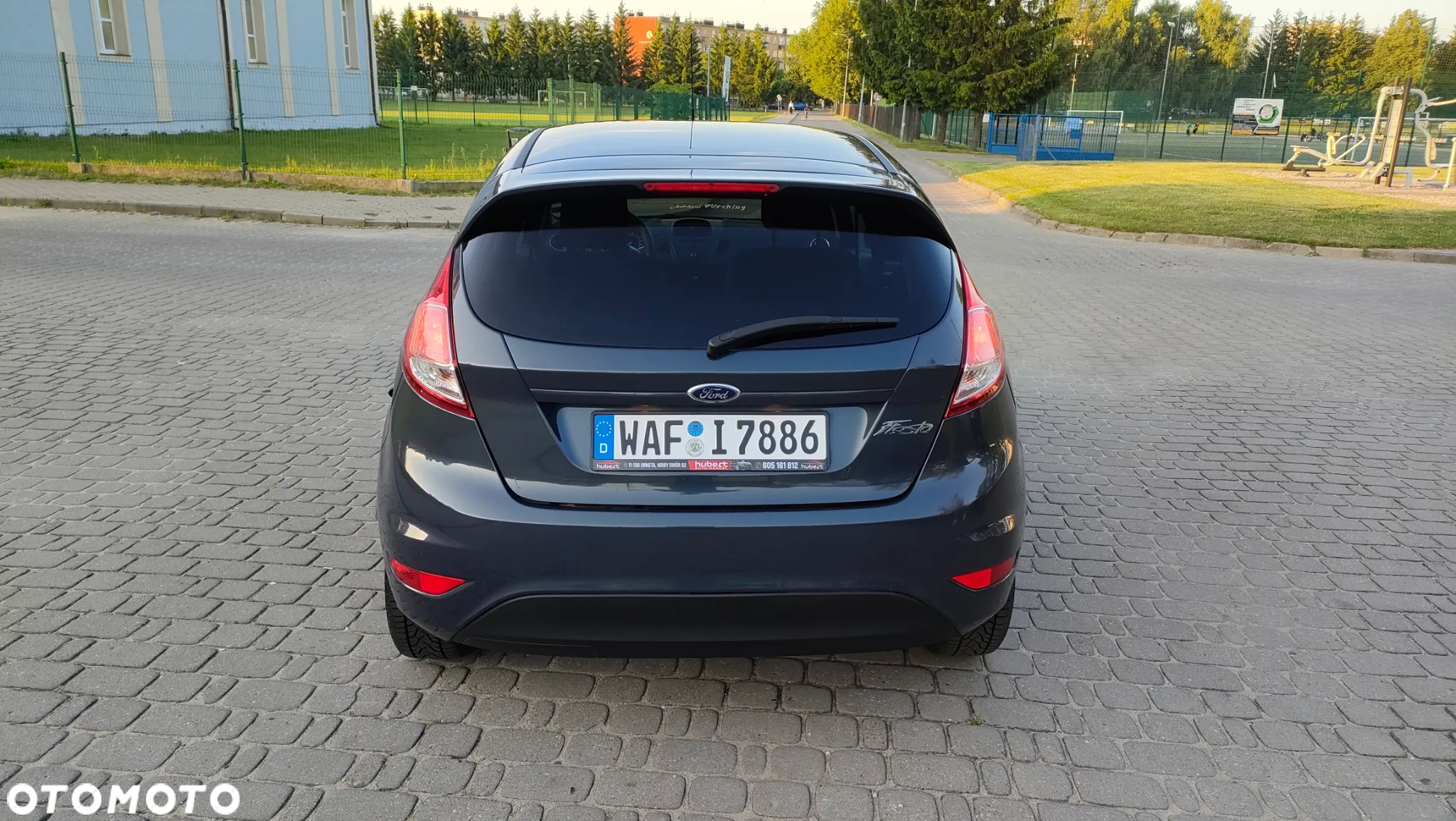 Ford Fiesta 1.0 Champions Edition - 13