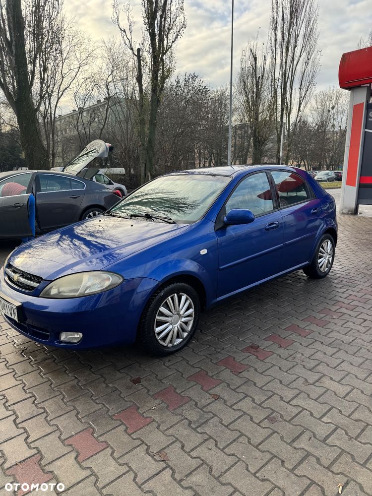 Chevrolet Lacetti 1.6 SE / Star - 3