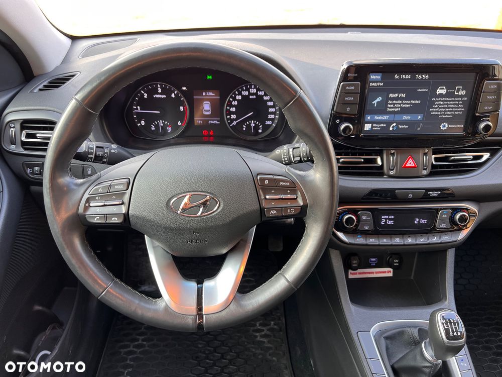 Hyundai i30 1.6 D Comfort - 5