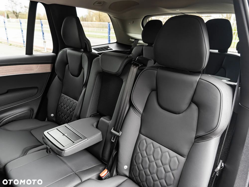 Volvo XC 90 B5 B AWD Ultra Bright - 27