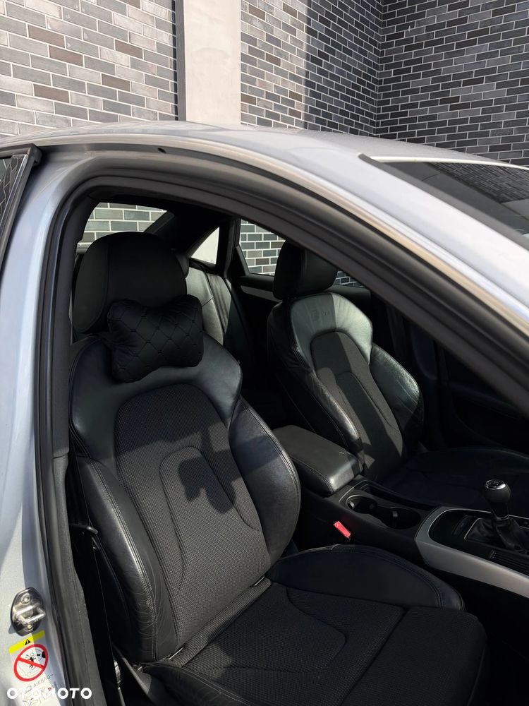Audi A4 Limousine - 15