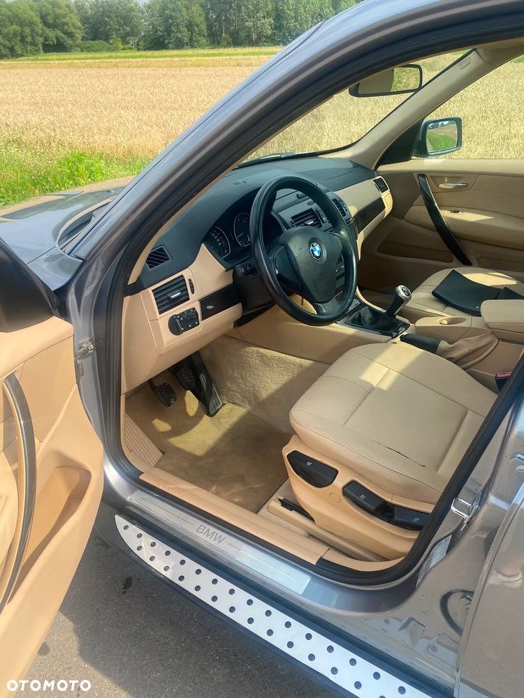 BMW X3 2.0d - 9