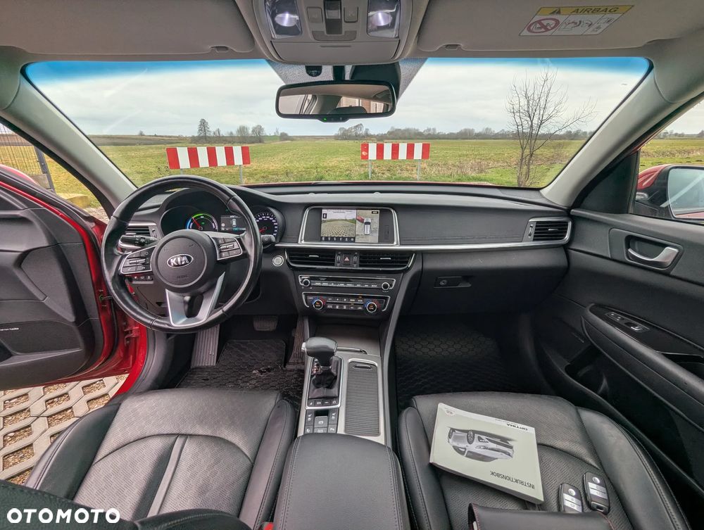 Kia Optima - 16