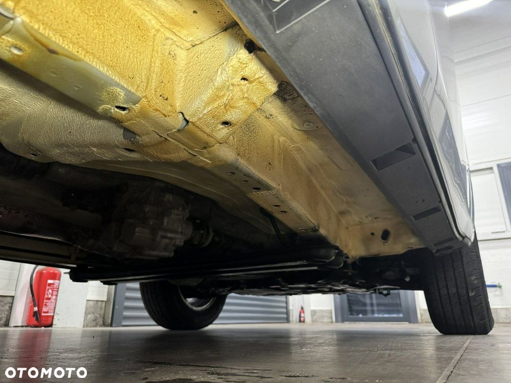 Suzuki Grand Vitara - 24