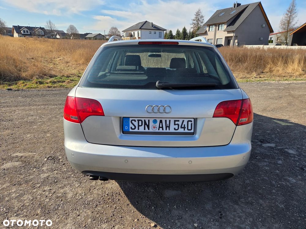 Audi A4 Avant 2.0 TDI DPF - 7