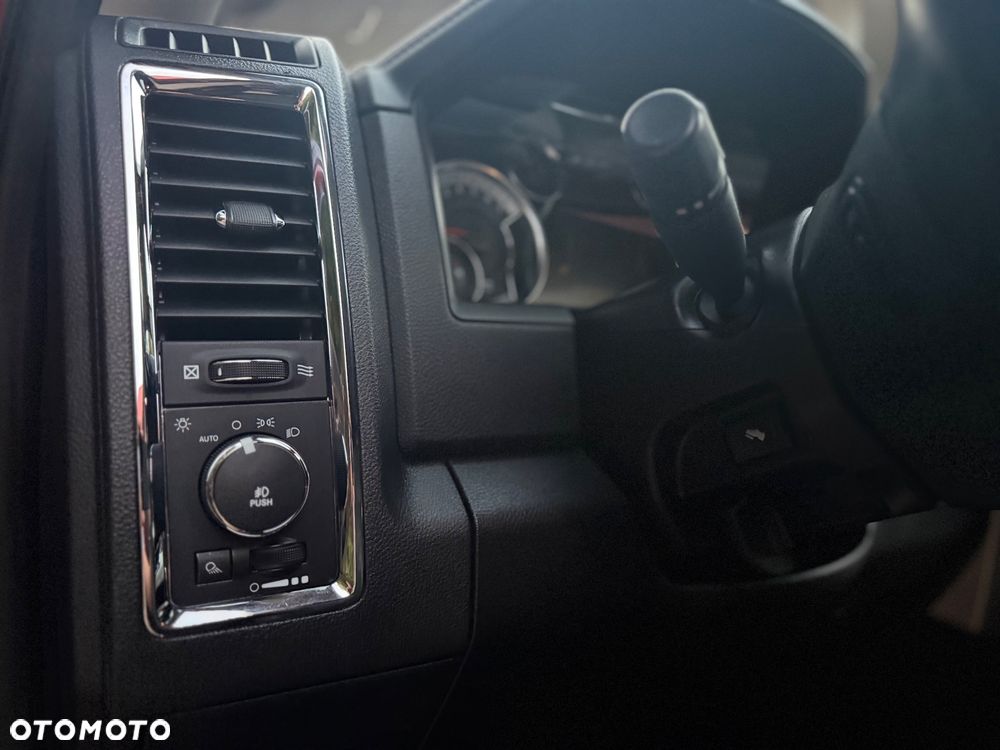 Dodge RAM - 20