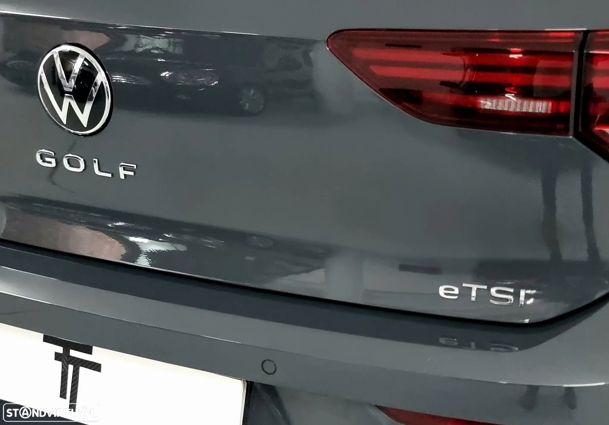 VW Golf 1.5 eTSI 50 Anos DSG - 21