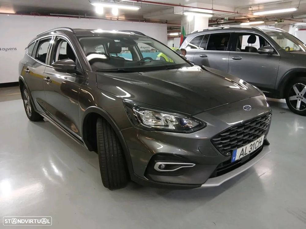 Ford Focus SW 1.5 TDCi EcoBlue Active - 4
