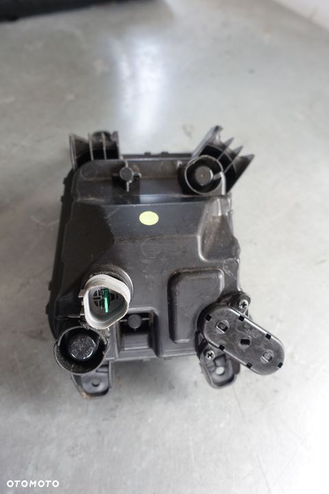 HALOGEN LEWY KIA SPORTAGE IV GT LINE - 6