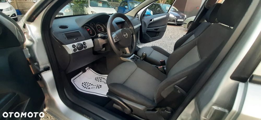 Opel Astra - 37