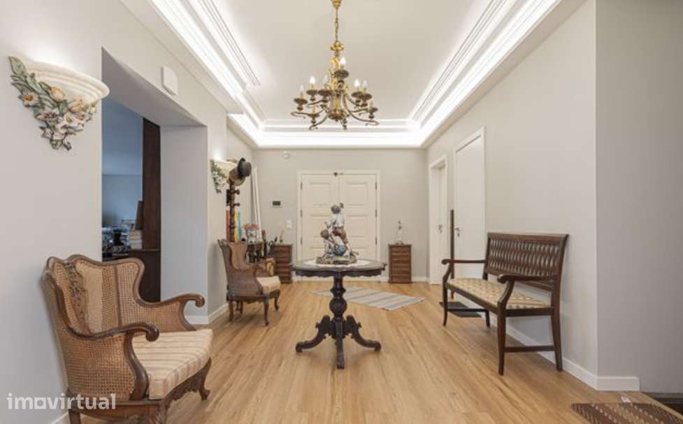 Moradia de Luxo T8 no Centro de Loures - Grande imagem: 2/19