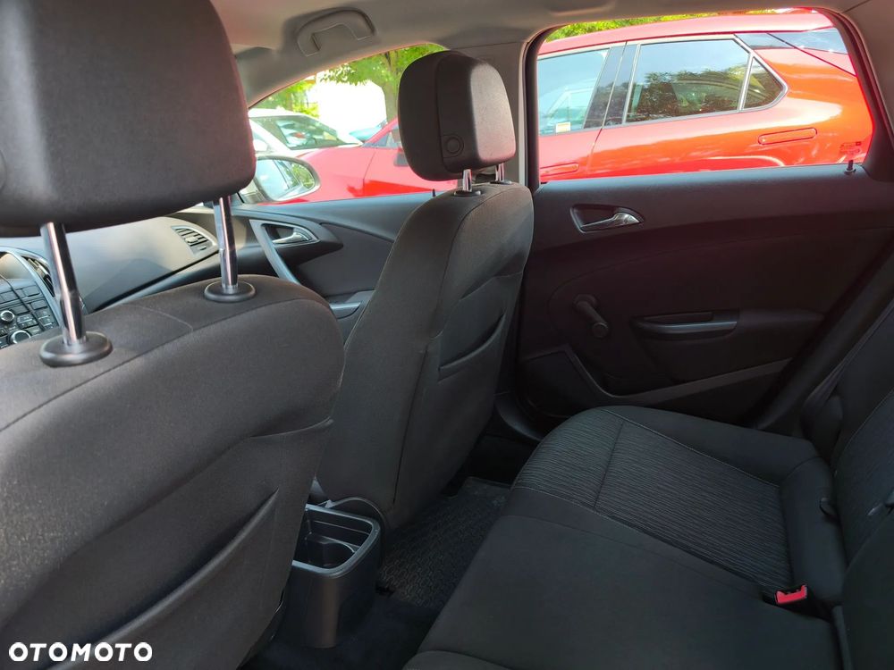 Opel Astra 1.4 T Sport - 24