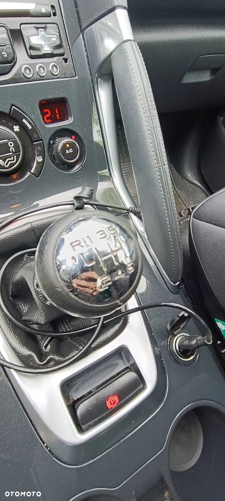 Peugeot 3008 2.0 BlueHDi Style - 13