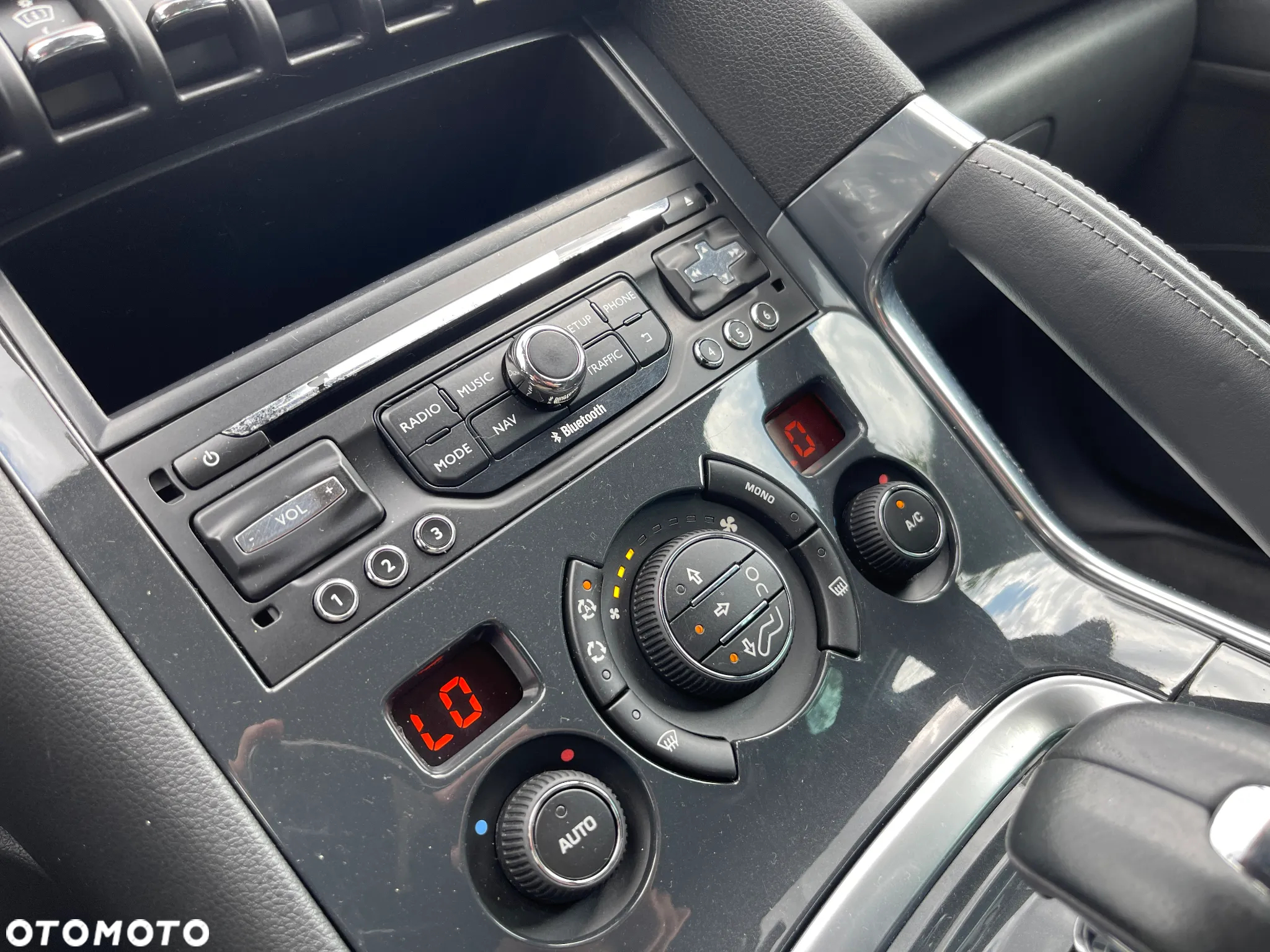 Peugeot 3008 Hybrid4 - 18