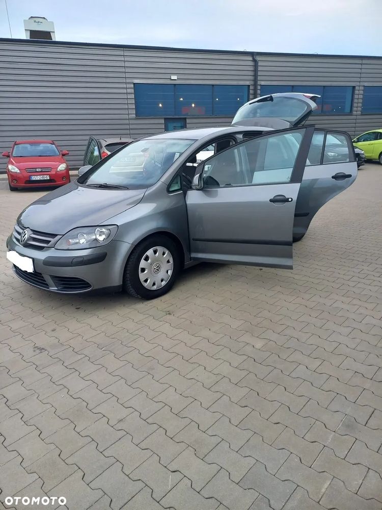 Volkswagen Golf Plus - 21