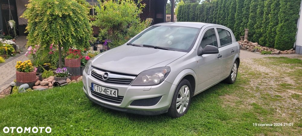 Opel Astra - 1