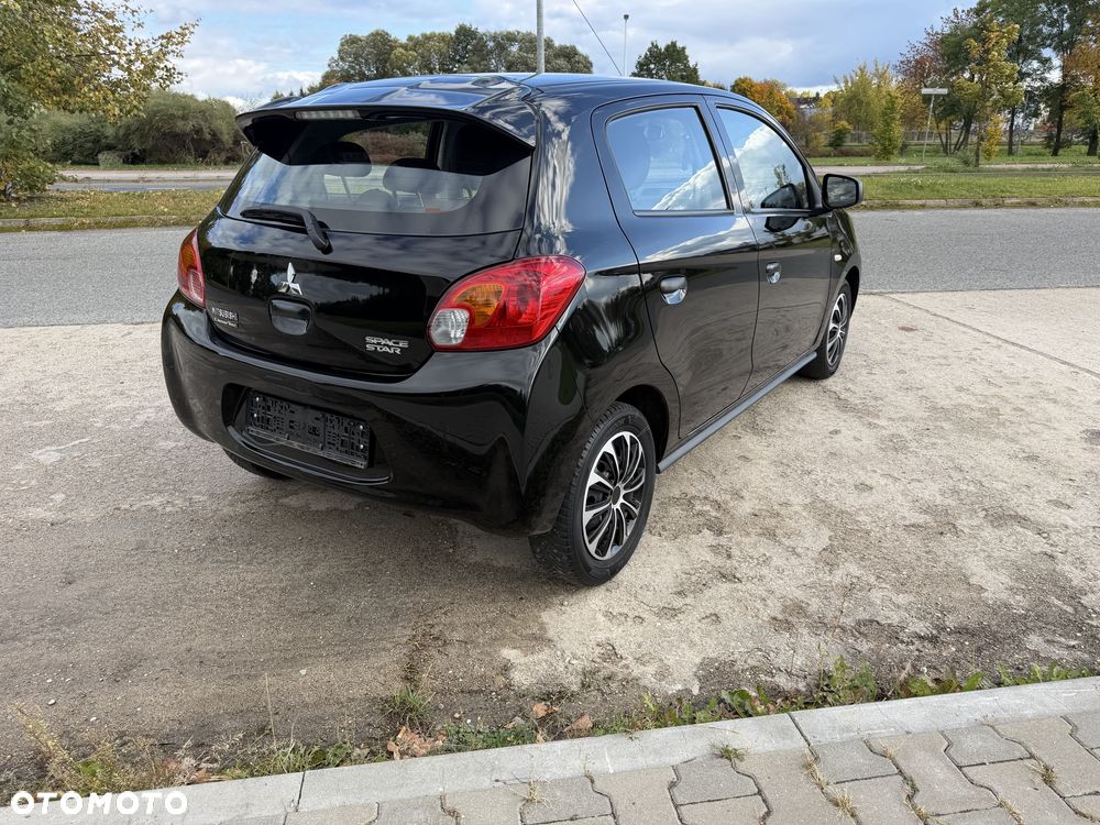 Mitsubishi Space Star - 4