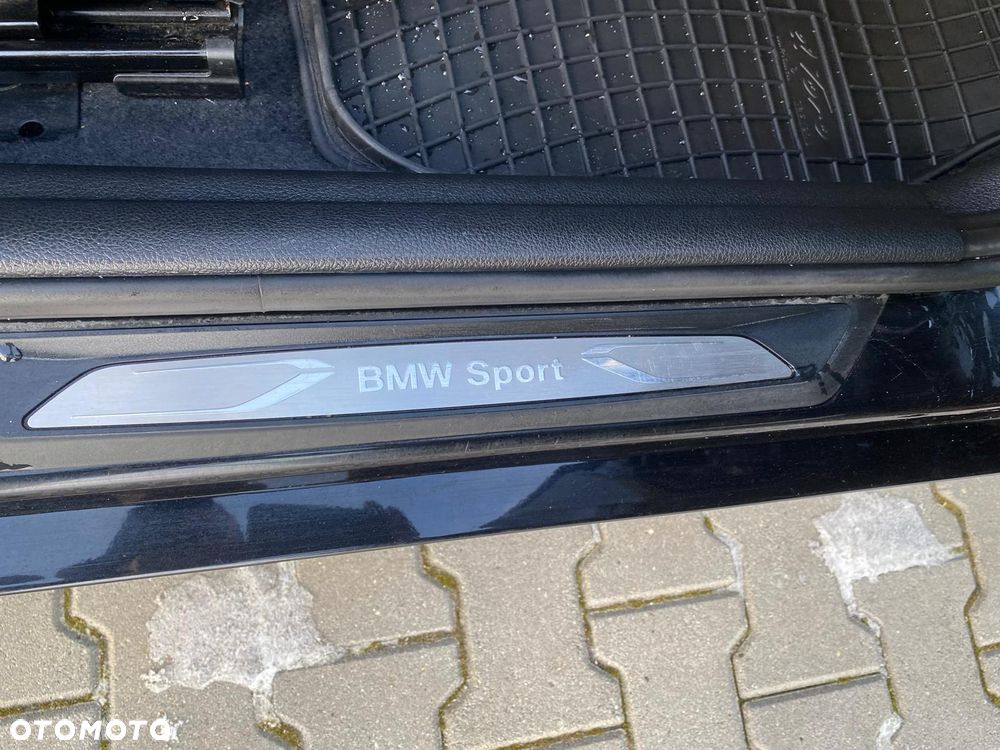 BMW Seria 1 118d Sport Line - 33