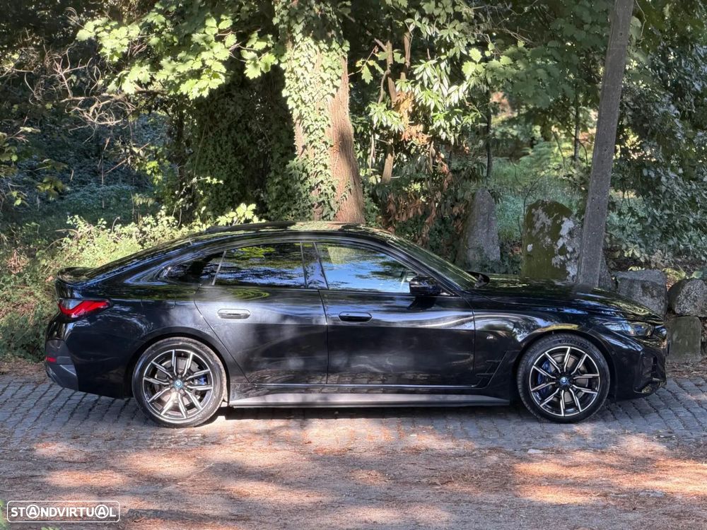 BMW i4 eDrive40 Desportiva M - 57