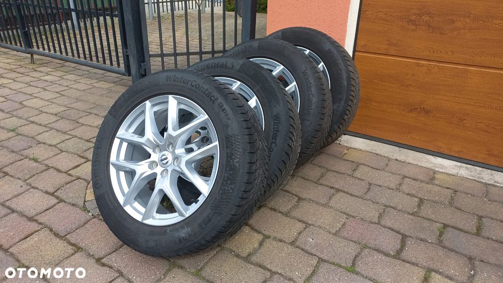 Volvo XC 60 B4 D Geartronic Momentum - 9
