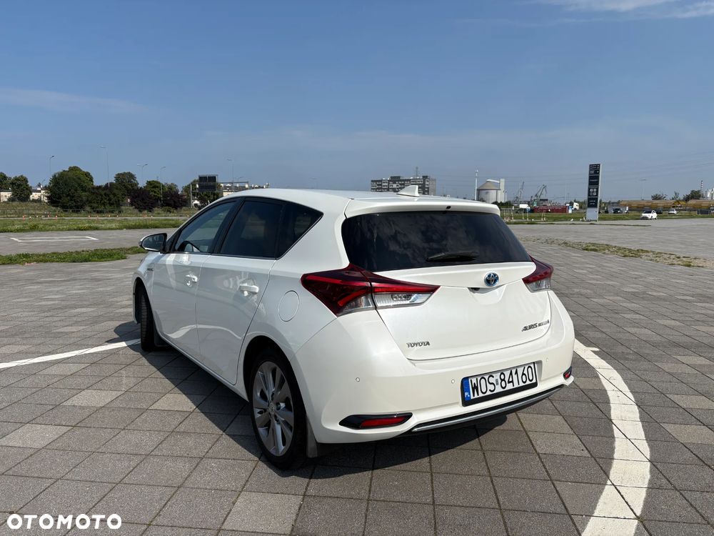 Toyota Auris - 8