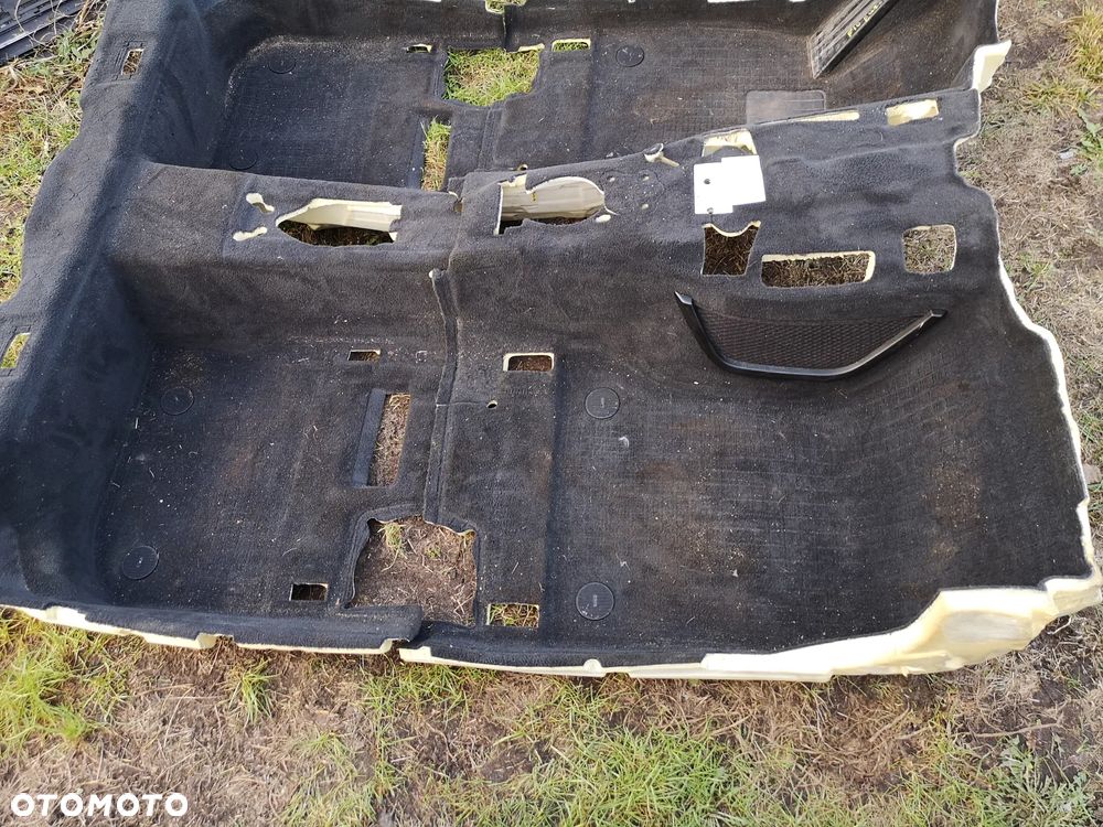 BMW 5 F10 F11 DYWAN WEWNĄTRZ PRZEDNI TYLNY WYKŁADZINA KOMPLET EUROPA CZARNY - 2