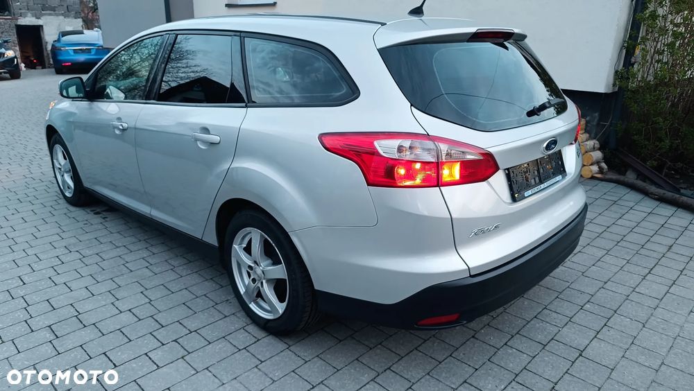 Ford Focus 1.6 TDCi DPF Trend - 9