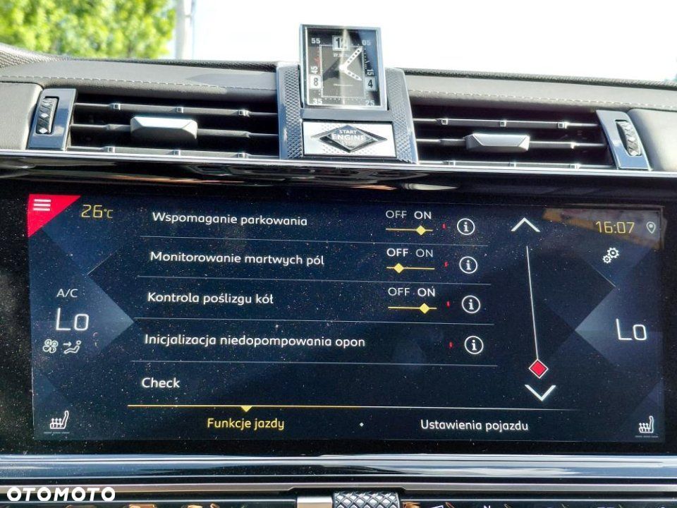 DS Automobiles DS 7 Crossback - 26