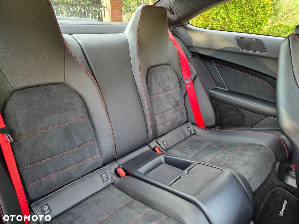 Mercedes-Benz Klasa C 63 AMG Coupe AMG SPEEDSHIFT MCT Black Series - 17