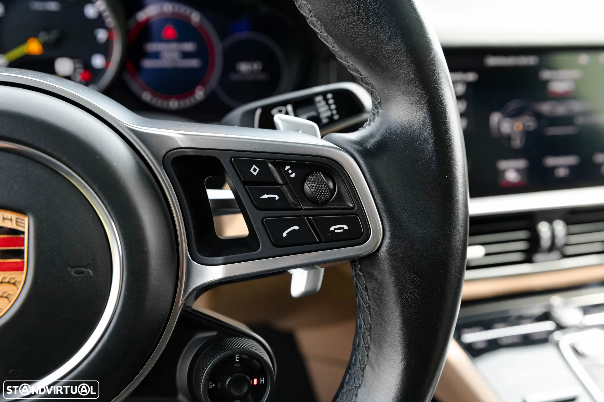 Porsche Cayenne Coupé E-Hybrid - 24